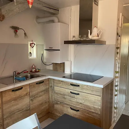 Aux Petits Coeurs De Petite Venise