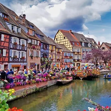 Aux Petits Coeurs De Colmar Petite Venise Colmar
